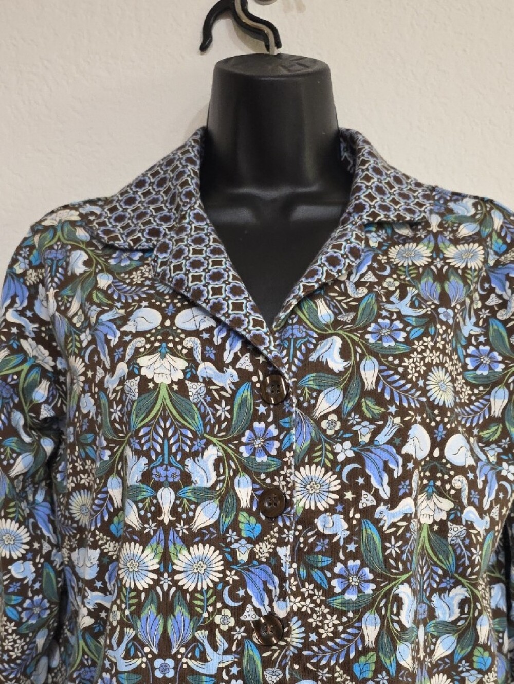 Vera Bradley Women's Blue Brown Floral Wildlife Button-Down Loungewear Pajama  S